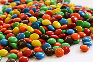 糖果屬于顆粒包裝機嗎？